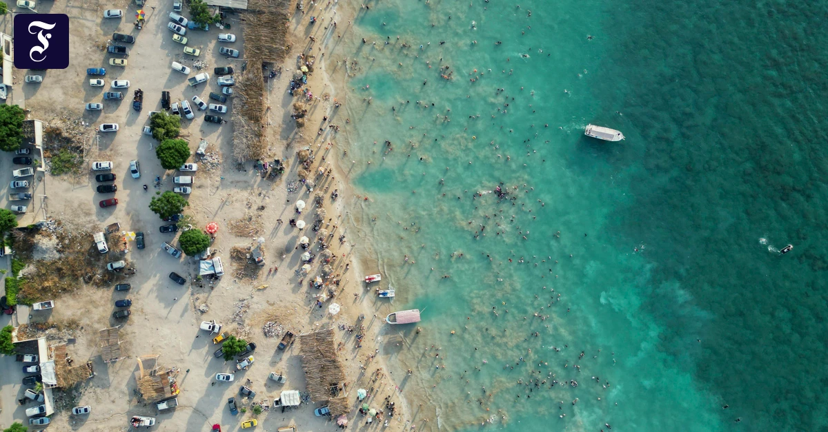 blaue-stunden-am-strand-der.webp.webp
