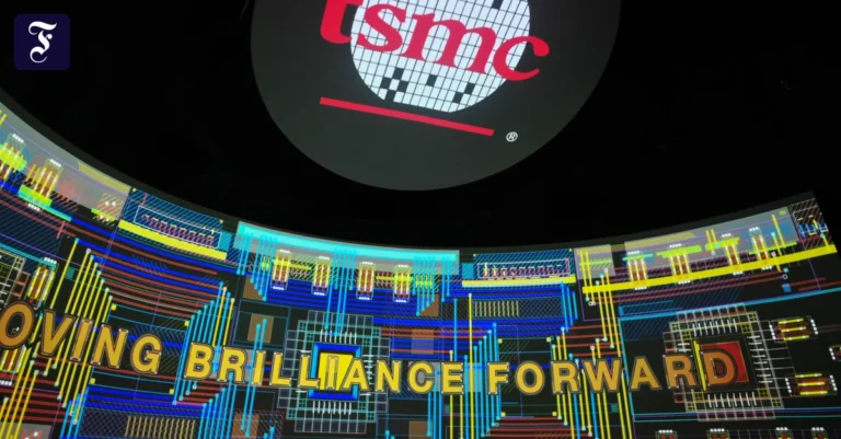 das-logo-von-tsmc-am-stammsitz.webp.webp