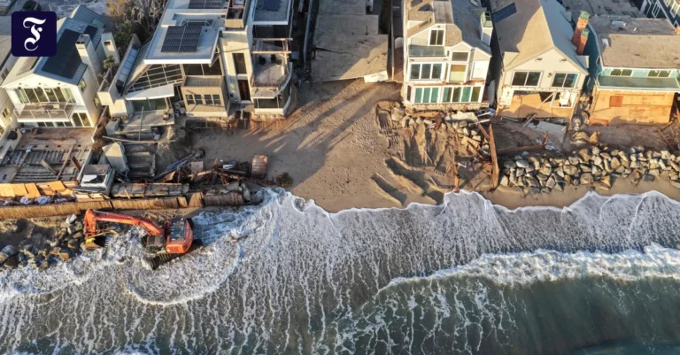 der-strand-am-dana-point-in.webp.webp