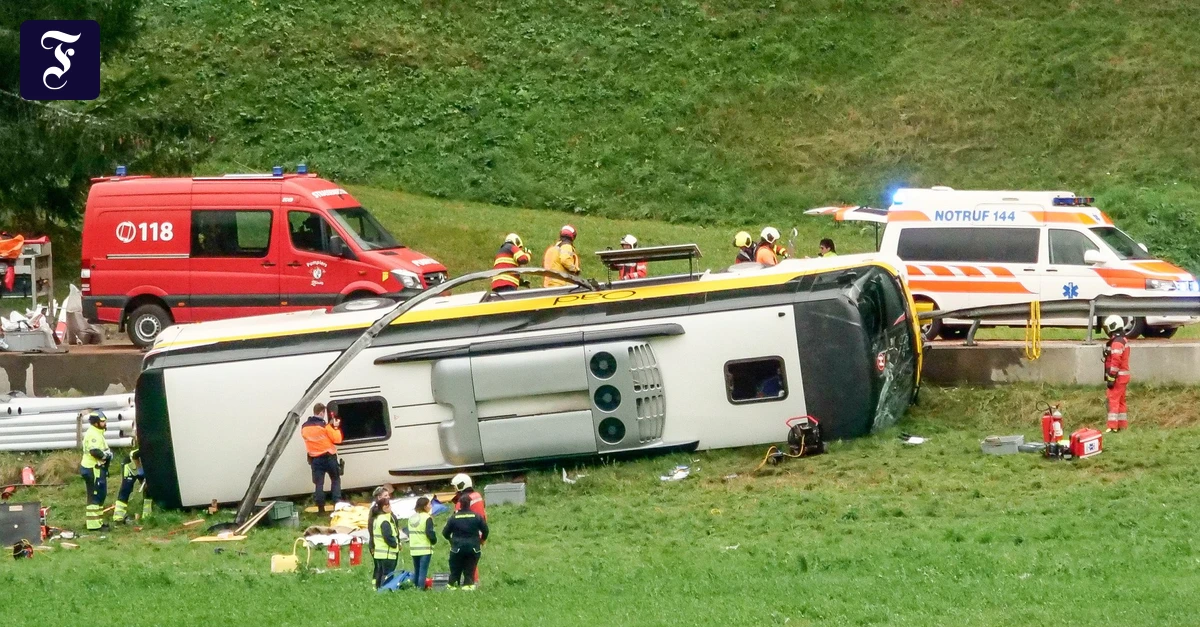 der-verunglueckte-bus-soll-aus.webp.webp