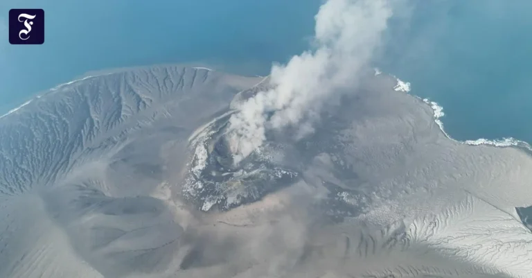 der-vulkan-anak-krakatau.webp.webp