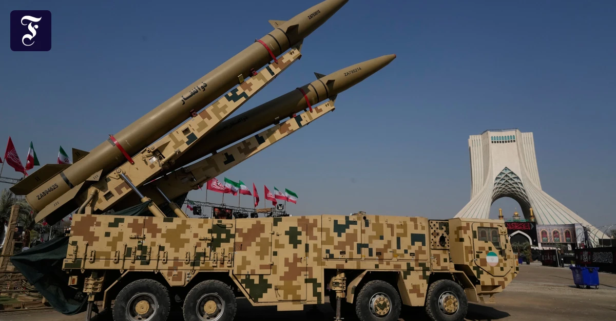 ein-iranisches-raketensystem.webp.webp