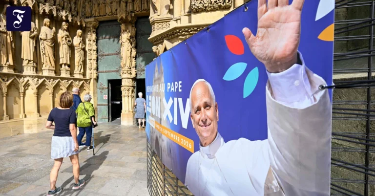 ein-transparent-an-der-saint.webp.webp