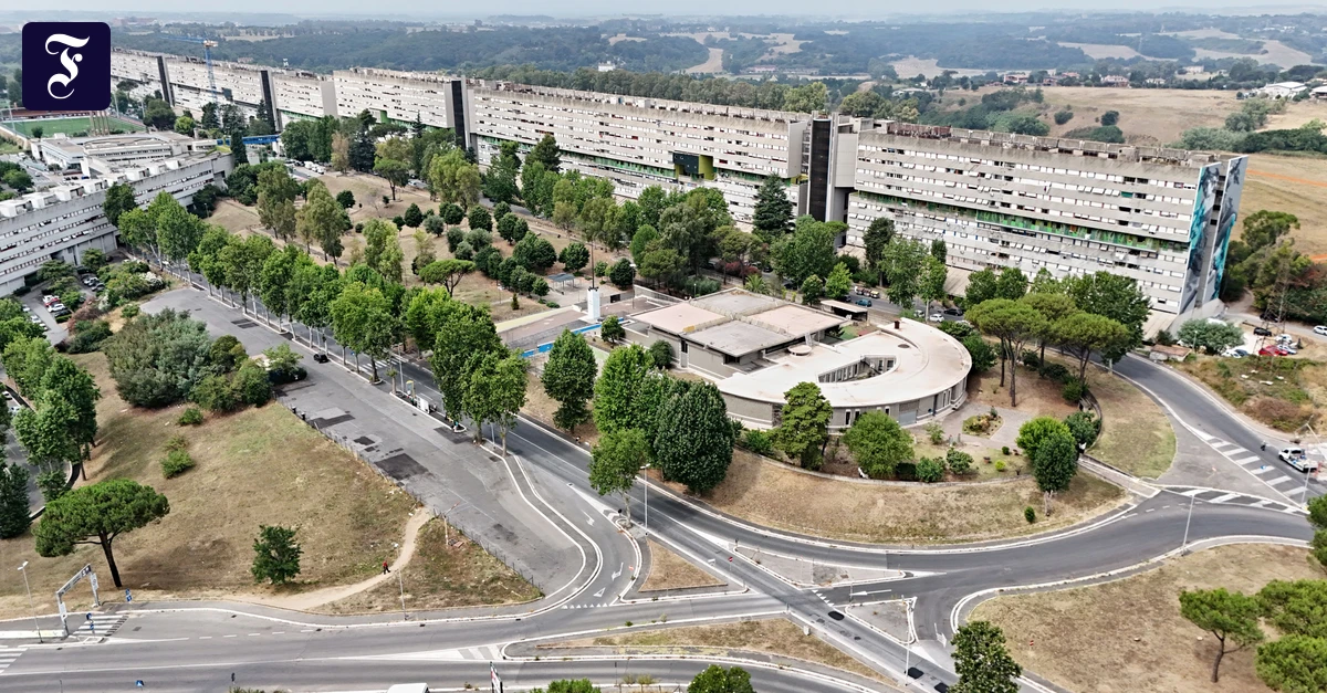 eine-ganze-stadt-in-einem-haus.webp.webp