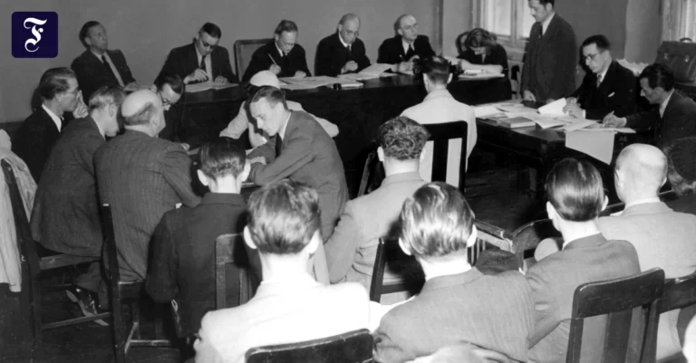 entnazifizierung-1946-wurde.webp.webp