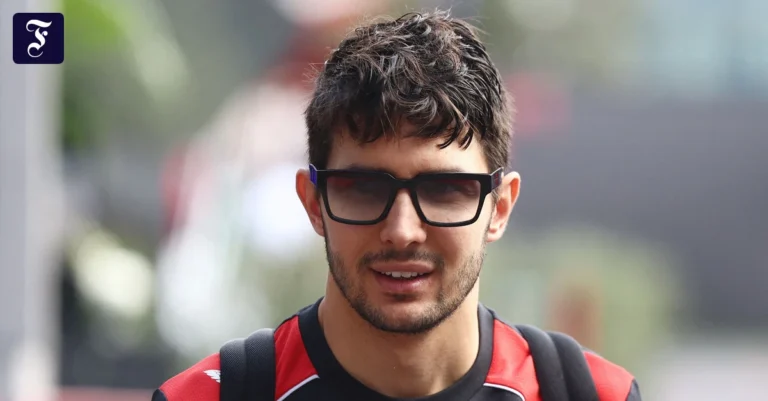 esteban-ocon-sucht-sich-ein.webp.webp