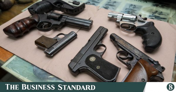 firearms_0.jpg