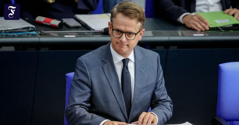 gesundheitsminister-carsten.webp.webp