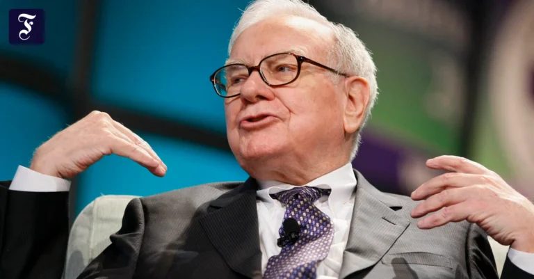 investor-warren-buffett-zieht.webp.webp