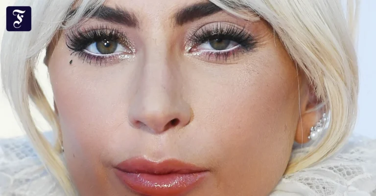 lady-gaga-ist-mutter-geworden.webp.webp