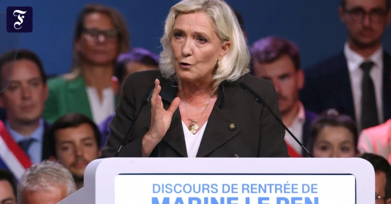 marine-le-pen-am-sonntag-in-h.webp.webp