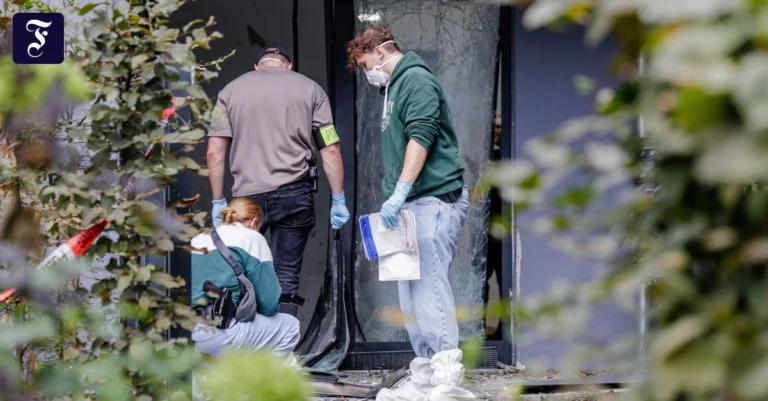 spurensicherung-die-polizei.webp.webp