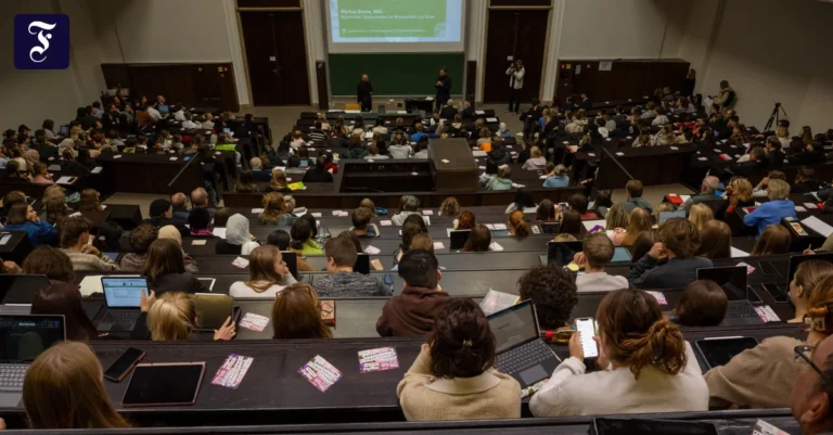 studenten-nehmen-an-der.webp.webp