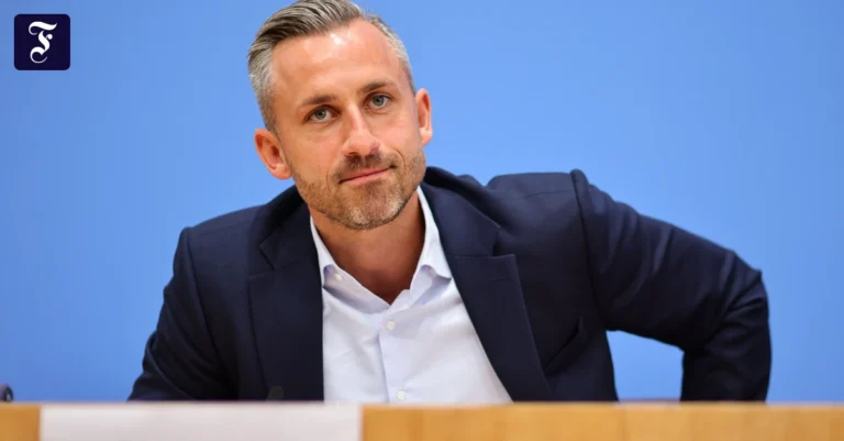 ulrich-siegmund-am-montag-in.webp.webp