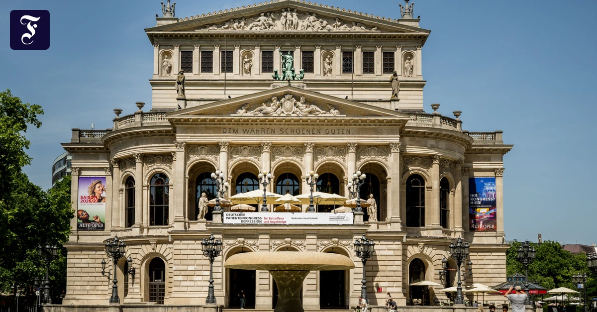 vor-der-alten-oper-in.webp.webp