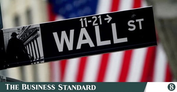 wall_street.jpg