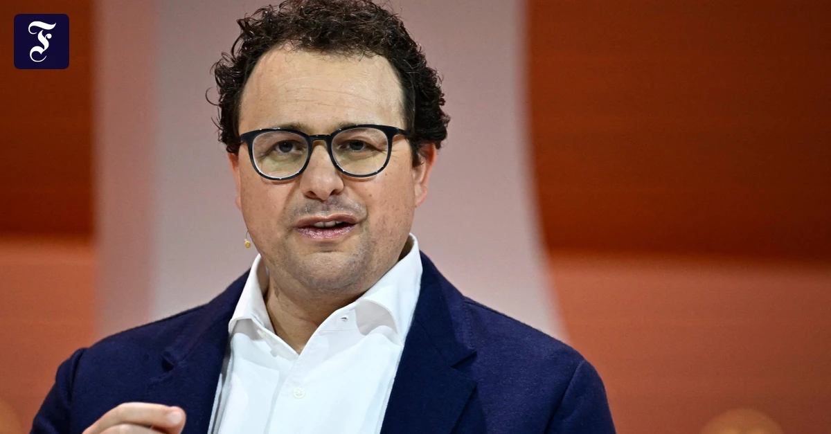 warnt-dass-ki-agenten-in-sechs.webp.webp