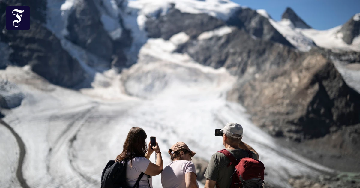 bergtouristen-fotografieren.webp.webp