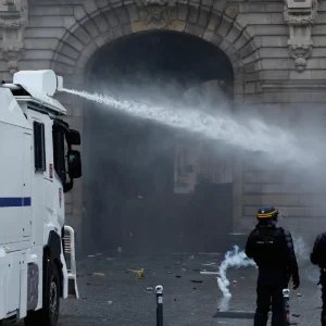 c8d1e45c5118fd8b992ba3d994127433-6add76bcafa3e.jpg