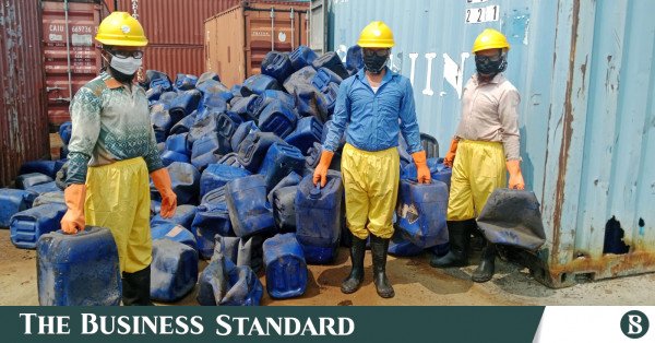 chemichal_containers_ctg_port.jpeg