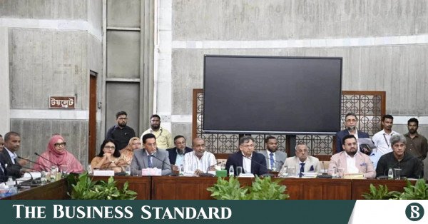 home_minister.jpg