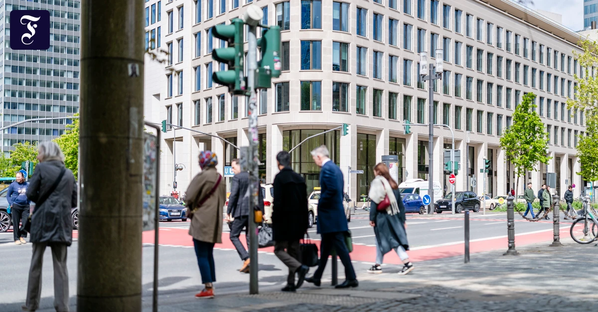 in-wirtschaftszentren-praesent.webp.webp