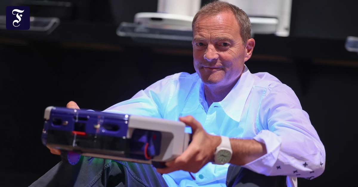 jake-dyson-ist-chef-ingenieur.webp.webp