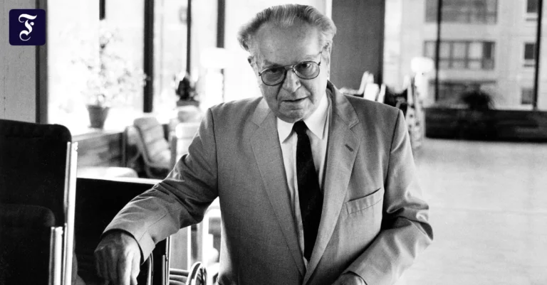 ludv-k-kundera-1920-bis-2010.webp.webp