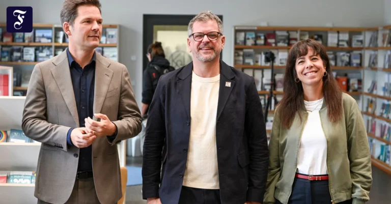 sie-treffen-sich-heute-in.webp.webp